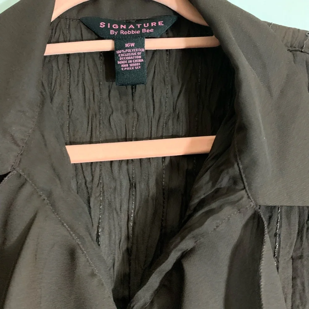 Signature by Robbie Bee 2 piece chocolate brown top & skirt crinkle & shimmer. - Picture 5 of 6